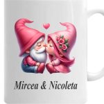 Cana de Craciun, Alba, Personalizata, Gnome, 350 ml, CNCUV007 - imagine 3