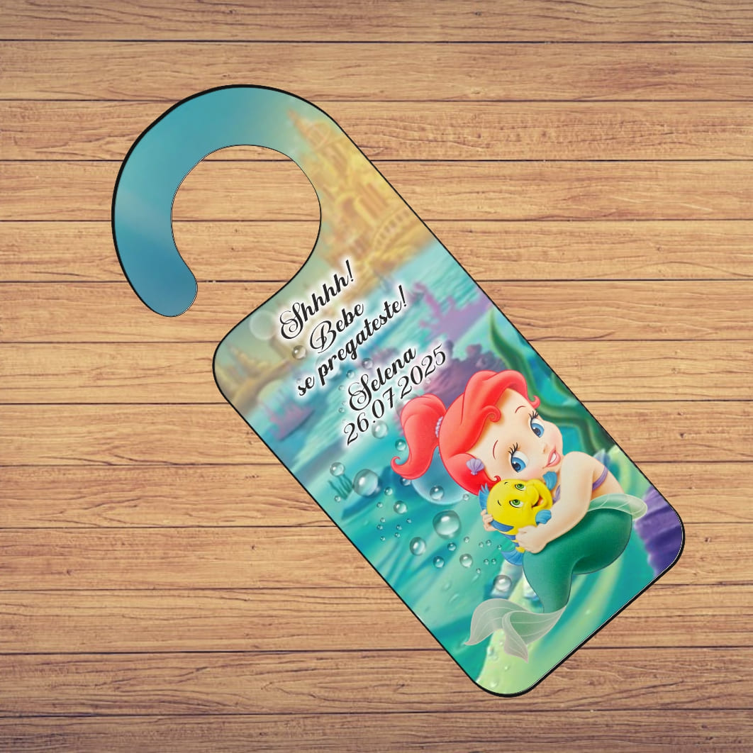 PUBSHH027. Placuta Usa, Personalizata, Botez, Mica Sirena, 15x6cm, PUBSHH027 - imagine 2