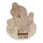 Marturie botez, Personalizata, Model Spider Man, Lemn, 7x6 cm, MB006