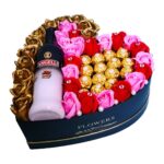 Aranjament Floral Decor Angelli Ferrero Trandafiri Sapun 33 Cm Af016