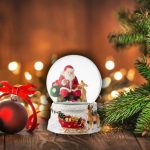 Decoratiune de Craciun, Glob Lichid, Muzical, Mos Craciun, Cerb, 14cm, DCJ132 - imagine 3