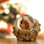 Decoratiune de Craciun, Glob Lichid, Aripi de Inger, Familie, 6 cm, DCJ144 - imagine 2