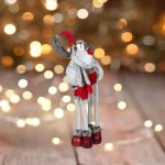 Decoratiune de Craciun, Figurina, Cerb, Haina, Rosie, Fular, Gri, 86cm, DCJ201 - imagine 5