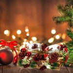 Decoratiune de Craciun, Suport, Dublu, Lumanari, Lemn, Conuri, Globuri, 25x19x11cm, DCJ251 - imagine 5