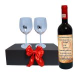 Set cadou Cerere nasi, Cutie de vin cu sticla si 2 pahare, 35x25cm, Vin Budureasca Clasic, CSVCN002
