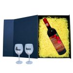 Set cadou Iubit/Sot, Cutie de vin cu sticla si 2 pahare, 35x25cm, Vin Budureasca Clasic, CSVIS005 - imagine 2
