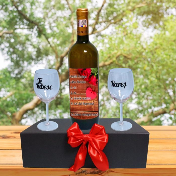 Set cadou Iubit/Sot, Cutie de vin cu sticla si 2 pahare, 35x25cm, Vin Domeniile Panciu Feteasca Regala, CSVIS006 - imagine 4