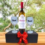 Set cadou Nasi, Cutie de vin cu sticla si 2 pahare, 35x25cm, Vin Budureasca Clasic Tămâioasă Românească, CSVN003 - imagine 4