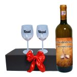 Set cadou Nasi, Cutie de vin cu sticla si 2 pahare, 35x25cm, Vin Domeniile Panciu Feteasca Regala, CSVN007