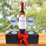 Set cadou Nasi, Cutie de vin cu sticla si 2 pahare, 35x25cm, Vin Budureasca Clasic Tămâioasă Românească, CSVN011 - imagine 4