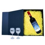 Set cadou Nasi, Cutie de vin cu sticla si 2 pahare, 35x25cm, Vin Budureasca Clasic, CSVN024 - imagine 2