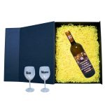 Set cadou Parinti, Cutie de vin cu sticla si 2 pahare, 35x25cm, Vin Domeniile Panciu Feteasca Regala, CSVPA006 - imagine 2