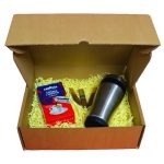 Set cadou Craciun 3 piese, Cafea Lavazza, Ciocolata, Cana termica, 32,5x25,5x10,5 cm, SCC005