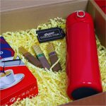 Set cadou Craciun 3 piese, Cafea Lavazza, Ciocolata, Termos rosu smart, 32,5x25,5x10,5 cm, SCC007 - imagine 4