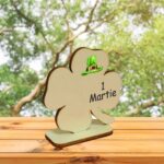 Baza martisor trifoi, O primavara frumoasa, 8×8 cm, BMUV013 - imagine 5