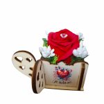 Martisor in Cutie, Trandafir de Sapun, Licheni, Te iubesc, 9,5x9,5 cm, Rosu, CMUV003 - imagine 3