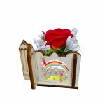 Martisor in Cutie, Trandafir de Sapun, Licheni, 1 Martie, Profesoara, Educatoare, 7x7x6 cm, Rosu, CMUV033