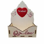 Cutie Flori Cu Mesaj Lemn Te Iubesc Inima Cauv010