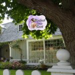 Pancarta Bine Ati Venit la casa Miresei, Nunta, Mov, 40x31cm, PBUV007 - imagine 2