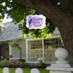 Pancarta Bine Ati Venit la casa Mirelui, Nunta, Mov, 40x31cm, PBUV008 - imagine 2