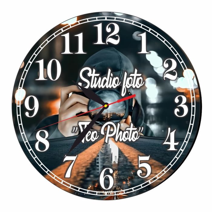 Ceas Studio foto, Fotograf, Personalizat, Lemn, 40 cm, CMSUV142 - imagine 1