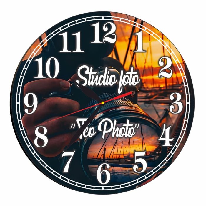 Ceas Studio foto, Fotograf, Personalizat, Lemn, 40 cm, CMSUV145 - imagine 1