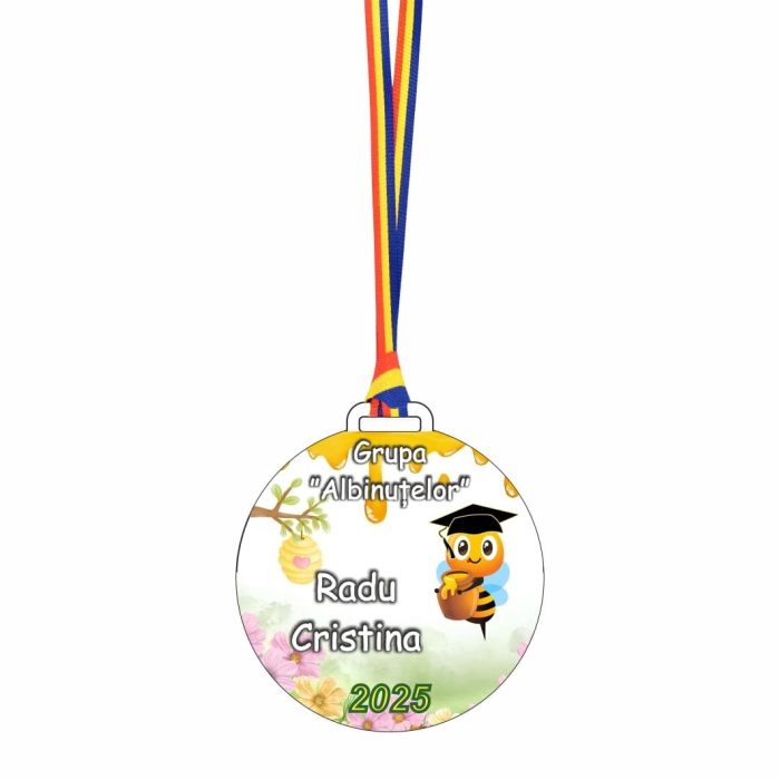 Medalie Personalizata, Gradinita, Lemn, Multicolor, 6x6,5cm, MDUV013 - imagine 1