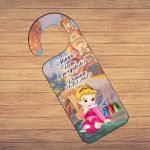Placuta Usa, Personalizata, Botez, Frumoasa Adormita, 15x6cm, PUBSHH026 - imagine 2