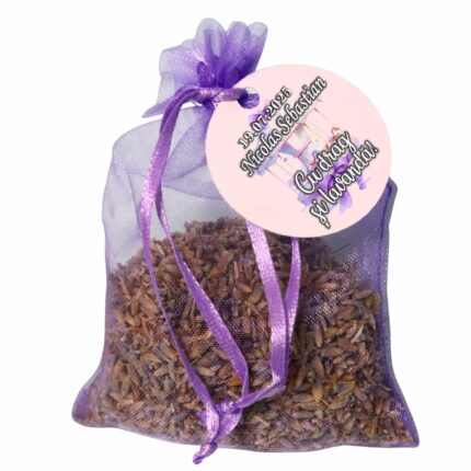Mărturie botez lavandă săculeț organza mov personalizat cu etichetă cu numele copilului și data evenimentului