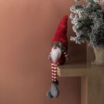 figurina craciun gnome asezat blana lateral