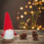 figurina craciun gnome blana rosie secundara