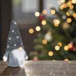 figurina craciun gnome gri secundara